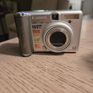 Canon‎ PowerShot A70 10X Zoom 3.2 Mega Pixels NOT TESTED